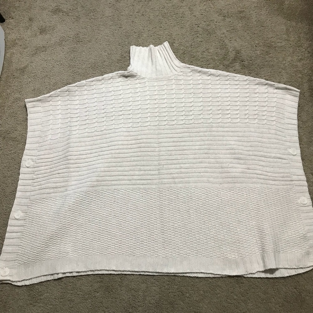 Never worn beige H&M poncho